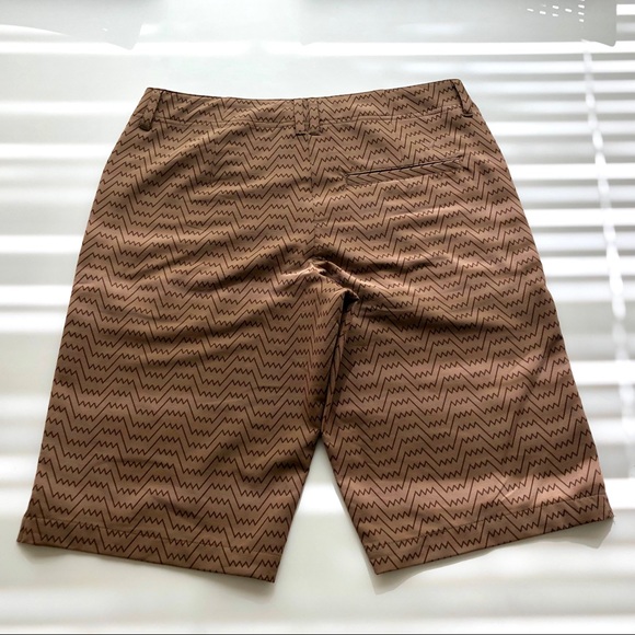 Women's Brown Callaway Golf Shorts Size: 8 - Picture 5 of 5
